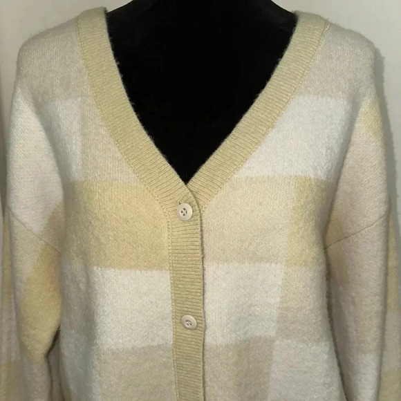 Vans Winter Checker Relaxed Cardigan In Turtledove - Size XL - NWT - Picture 5 of 8